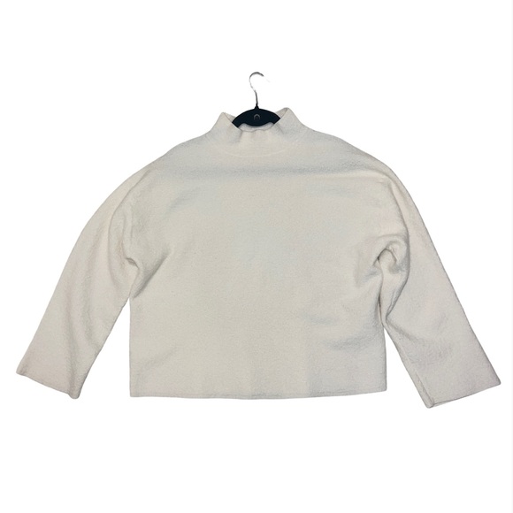 Aritzia Sweaters - Aritzia 100% wool ivory cream long sleeve sweater size large